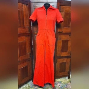 Women's Vintage Red Ribbed 1970s Jumpsuit w/ Flare Bell Bottom Legs Size 14 - Picture 1 of 15