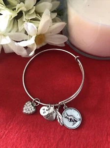 Kangaroo And Love Expandable Charm Bracelet Bangle Silver Plated 12-20-2 - Picture 1 of 2