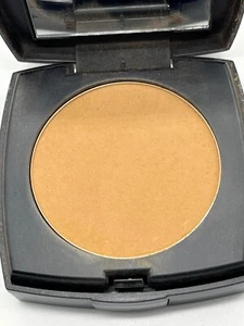 BeautiControl Perfecting Wet/Dry Finish Foundation-Y4 Full Size New Unsealed - Picture 1 of 2