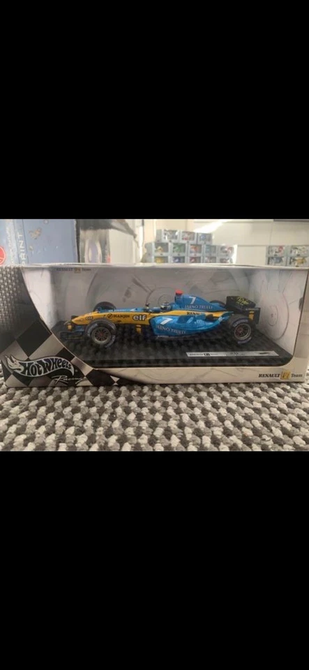 Renault F1 R24 2004 1/18 Jarno Trulli ""Mild Seven"" raro coleccionable Foto 1 de 3