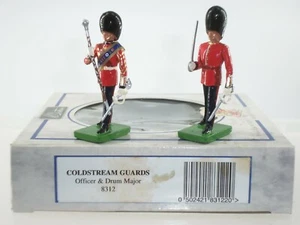 GRAN Bretaña 8312 oficial de banda de guardias coldstream británicos + tambor soldados de juguete mayores - Imagen 1 de 3