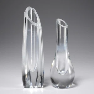 Baccarat France Modernist Crystal Glass Triangular Teardrop Bud Vase Pair READ - Picture 1 of 7