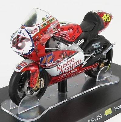 MODELLINO MOTO STATICO APRILIA RSW 250 N.46 VALENTINO ROSSI CHAMPION 1999 - 1/18 - Immagine 1 di 3