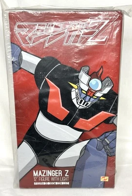 Figura Mazinger Z SD Toys Dynamic Forces 12 pulgadas con ojos iluminados y pecho Foto 1 de 4