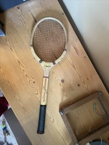 Vintage Arrow Tennisschläger aus Holz - Bild 1 von 15