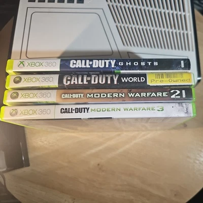 Call Of Duty Xbox 360 Konvolut 4 Spiele, MW2, MW3, COD Ghosts, COD WAW, KOMPLETT!  - Bild 1 von 4