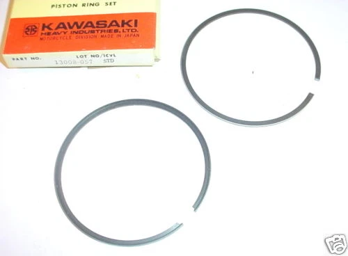  ANILLOS DE PISTÓN Kawasaki 75-76 KX400 NUEVO DE STOCK Foto 1 de 1