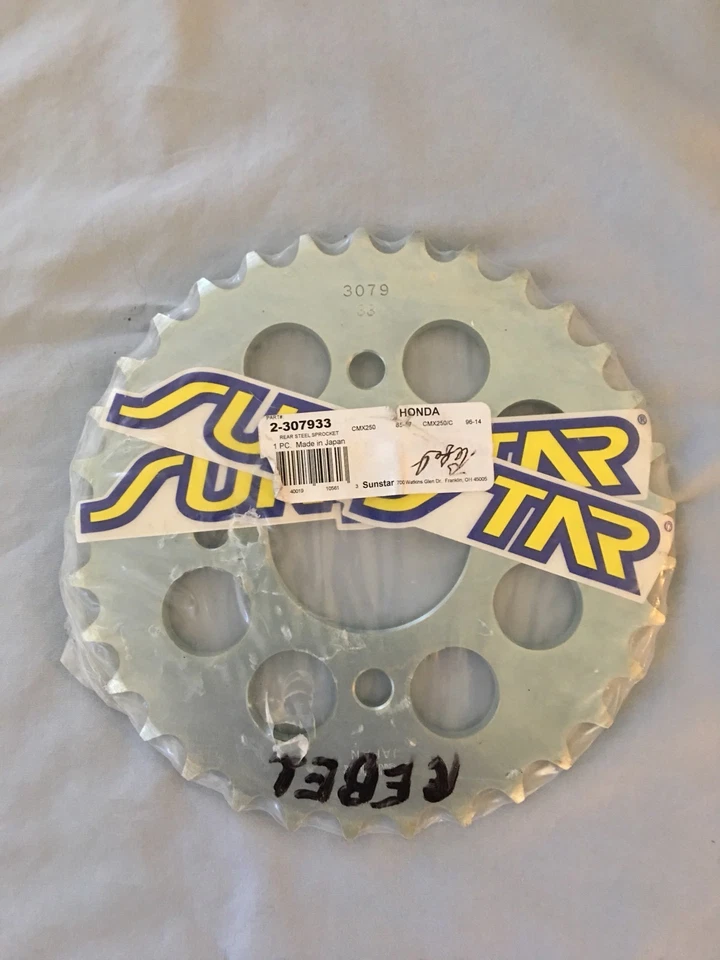 Piñón trasero de acero Sunstar 2-307933 520 33T para Honda Rebel 250 XR200 Foto 1 de 2