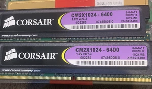 Corsair CM2X1024-6400 PC2-6400 - Picture 1 of 2