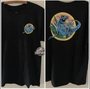 NWT L Jurassic Park World Travel Logo Dinosaurs T-shirt Movie Large Velociraptor - Picture 1 of 7