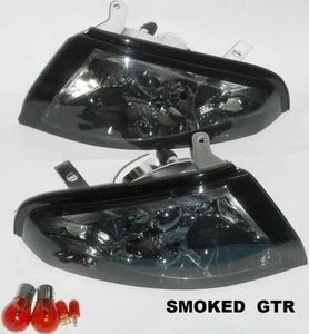 SKYLINE R32 GTR BNR32 SCHATTIERTE ECKBLINKER SEITENMARKIERUNGEN für NISSAN - Bild 1 von 2