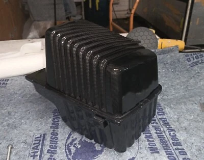 **FIBRA DE CARBONO** Caja Limpiador de Admisión de Aire 2.4L 01-06 CHRYSLER SEBRING (04591660AB) Foto 1 de 4