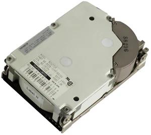 Hard Drive Fujitsu M2623SA B03B-7195-B015A 425MB SCSI 50-PIN 3.5 " - Picture 1 of 3
