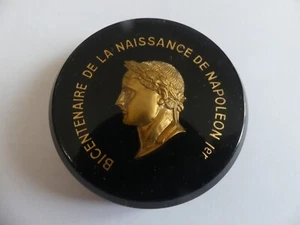 MEDAILLE EN PLASTIQUE INCLUSION METAL CROISIERE IMPERIALE PAQUEBOT FRANCE 1969 - Picture 1 of 2