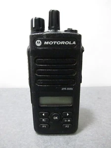 Radio portátil Motorola XPR 3500e - SIN PROBAR COMO ESTÁ - Imagen 1 de 9