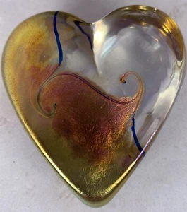 Vintage 1980’s Robert Held Art Iridescent Swirl Art Glass Heart Paperweight - Picture 1 of 8