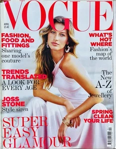 2005 April VOGUE magazine GISELE BUNDCHEN - iconic noughties FASHION COLLECTIBLE - Picture 1 of 14