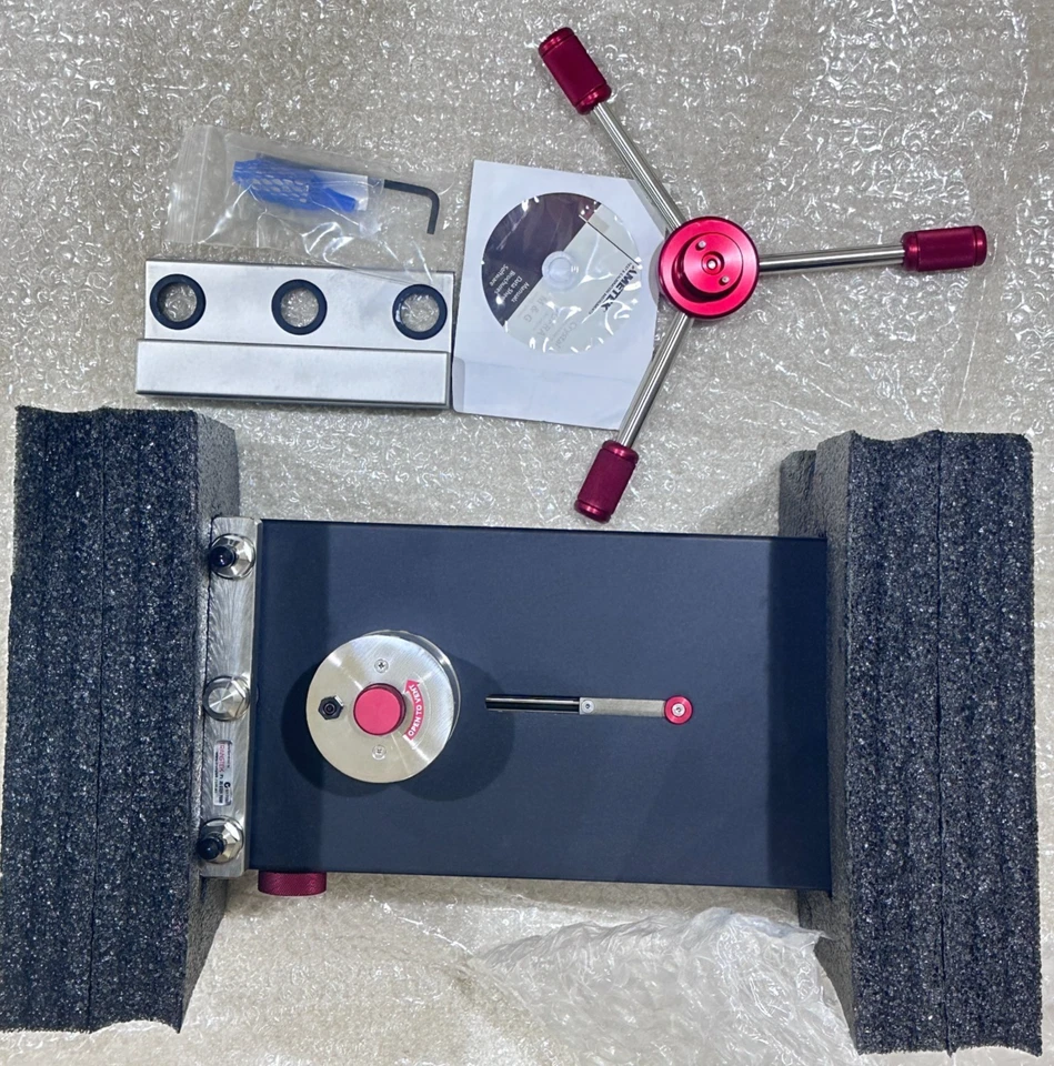 AMETEK CRYSTAL PRESSURE GAUGECAL HP PRESSURE COMPARATOR 15000 PSI/1000BAR/100MPA - Image 1 of 4