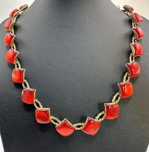 Vintage Link Choker Necklace Red Lucite Small Squares Or Diamond Shape GoldTone - Picture 1 of 6