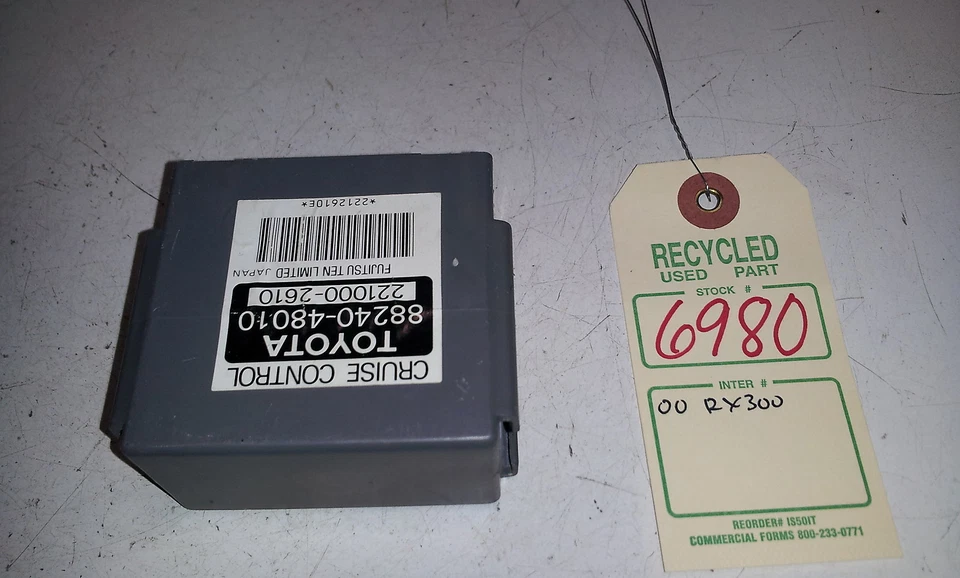 Módulo de control de crucero Lexus RX300 2000 OEM 88240-48010 #6980 Foto 1 de 2