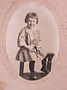1940's Vintage Black & White Photo Of Young Child Kid 4 3/4" x 3 1/4 " PA-36 - Picture 1 of 10