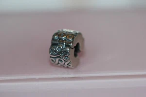 NIB PANDORA S Clip Retired charm Bagtag box 790338 Beware Fakes! sterling s - Picture 1 of 4