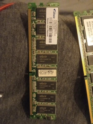 Elixir RAM M2U51264DS8HB3G-6K 512MB DDR-333 PC2700U-25330 - Image 1 of 2