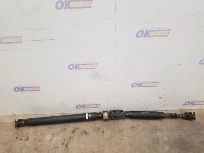 04 2004 TOYOTA TACOMA SR5 CREW CAB 3.4L 4X2 REAR DRIVE SHAFT Foto 1 de 4