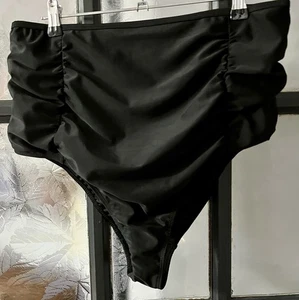 Yours Black High Waisted Tummy Control Swim Bottoms Size 18 - Brand New - Picture 1 of 3