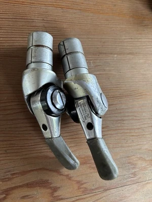 Cambios de extremo de barra de velocidad Shimano Dura Ace SL-BS77 8/9 Foto 1 de 3