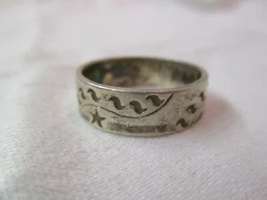 Vintage Sterling silver 925 Ring etched Stars - Picture 1 of 3