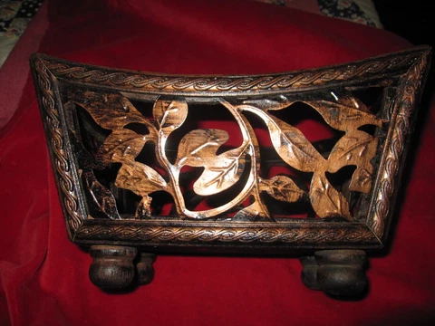 Wooden & Metal Leaf Basket Cover