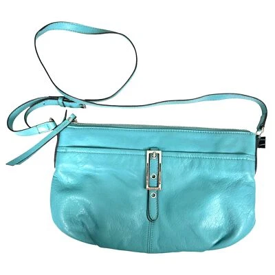 Bolso de mano bandolera de cuero suave azul verdoso B. Makowsky Foto 1 de 4