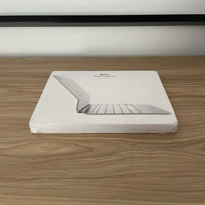 GENUINE APPLE IPAD PRO 11” M4 2024 MAGIC KEYBOARD CASE WHITE ORIGINAL MWR03B/A - Photo 1/10