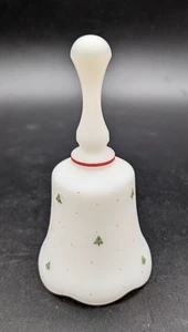Vintage Fenton Glocke - Weihnachtsbäume auf Satin handbemalt signiert B. Montgomery - Bild 1 von 4