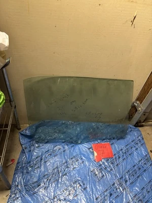 BMW 740IL 1995-2001 pasajero trasero derecho ventana cristal 43R-001026 Foto 1 de 4