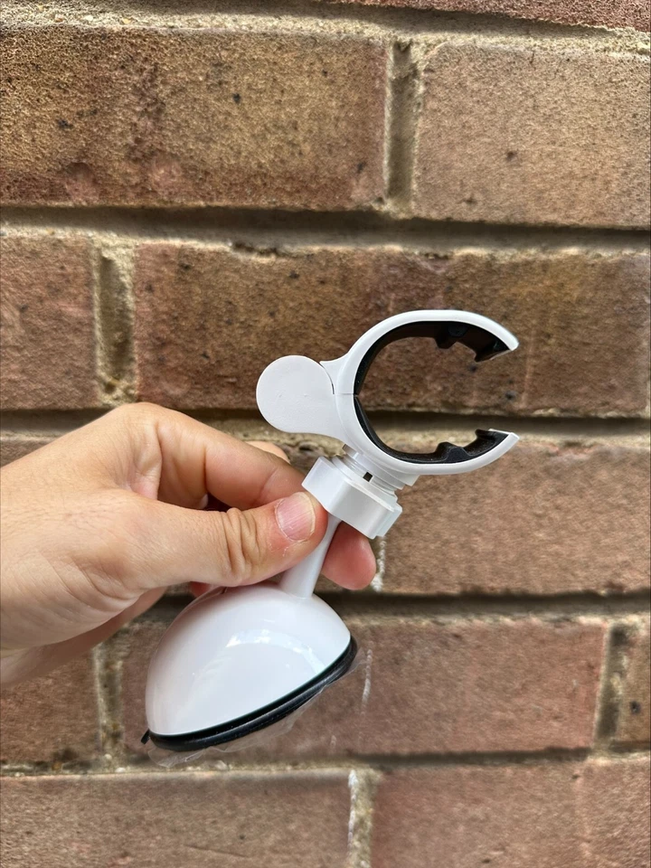 2 X UNIVERSAL IN CAR MOBILE PHONE SAT NAV PDA GPS HOLDER LOCKING SUCTION White - Image 1 of 4