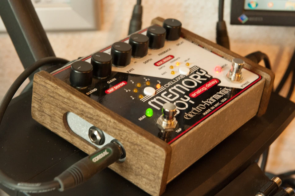 Electro Harmonix Holz Seitenteil Wood Side Panel End Cheeks Memory Man etc. DO - Image 1 of 3