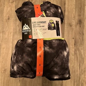 Snozu Boys Black & Green Snow Coat & Black Ski Bibs Snowsuit Set - Picture 1 of 4