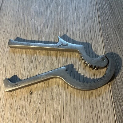 Prodyne Jaws Black Aluminum Metal Nutcracker - Image 1 of 4