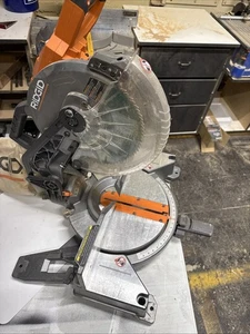RIDGID R4112 10 in. 15 Amp 120V Dual Miter Saw - Picture 1 of 8