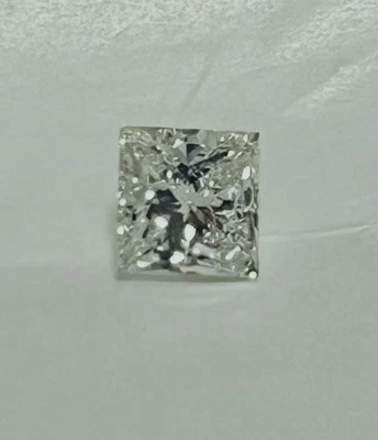 Diamante natural suelto genuino certificado GIA corte princesa .70 CT SI1 F Foto 1 de 4