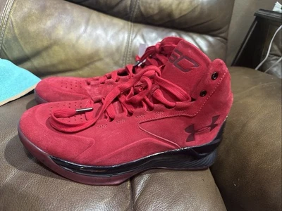 Zapatos de baloncesto Under Armour Curry Lux Mid gamuza rojos 9,5 para hombre Foto 1 de 4