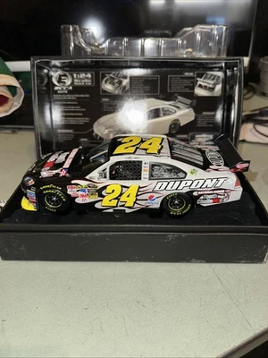 Jeff Gordon #24 Guardia Nacional 2009 Elite 1/700 1:24 Foto 1 de 4