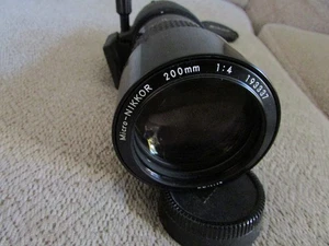 Nikon Ai-s Ais Micro Nikkor 200mm f/4 MF Macro Lens, caps, tripod collar - Picture 1 of 9