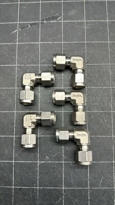 Lot 50 New Swagelok Stainless Steel Union Elbow 1/4 Tube OD Part number SS-400-9 - Image 1 of 2