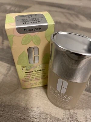 Clinique Even Better Makeup Broad Spectrum SPF 15 Mixte - 19 Clove (O/D-P) - Image 1 of 2