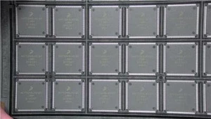 1 x Freescale MCF5249LAG120 Integrated ColdFire Version 2 Microprocessor QFP - Picture 1 of 2
