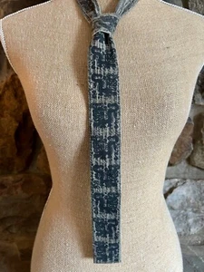 Vintage Taylor Ties Hand Printed Square End Fabric dragon design - Picture 1 of 8