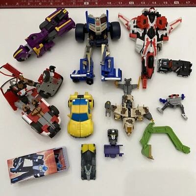 Transformers Mixed Lot of Incomplete/Missing Parts Various Ages An Completeness - Image 1 of 4